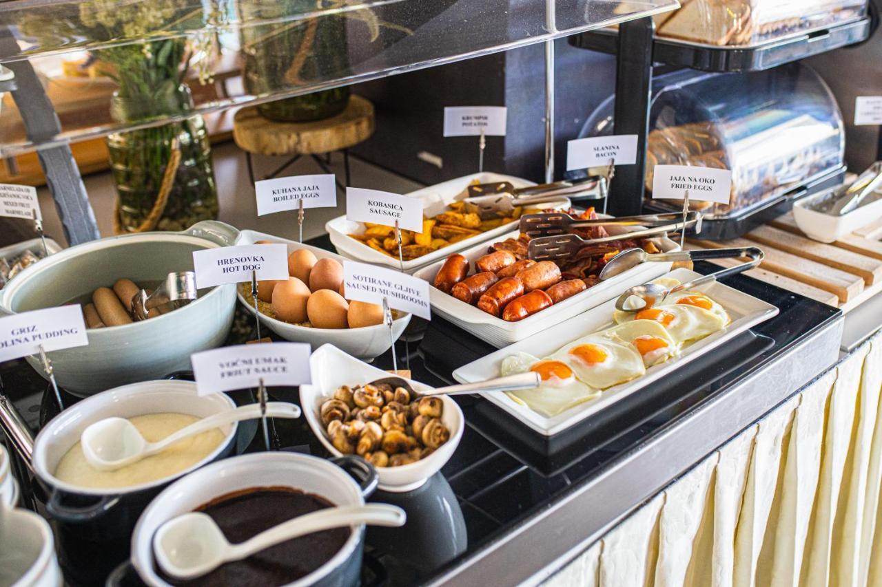 Hotel Ivando - K&S Drvenik  Kültér fotó
